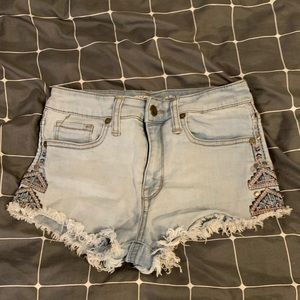 Cute shorts with design
